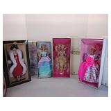 Assorted Barbie Dolls Holliday Voyage, Golden