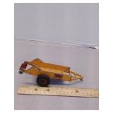 Minneapolis Moline- manure Spreader , diecast