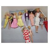 Assorted Barbie dolls