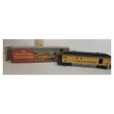 Overland Express O Gauge 24730 toy train car & box