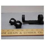 Leupold scope mount and rings