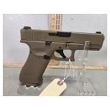 Glock 19X BB gun Co2 powered, has a safety!