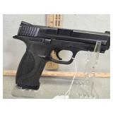 Smith and Wesson M&P40 40SW pistol one