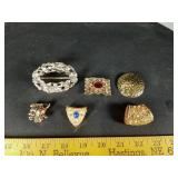 Vintage Scarf Clips gold