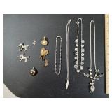 Vintage Jewelry Pieces