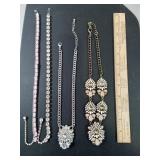 4x Assorted Vintage Necklaces