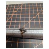 10k marked gold ring with blue stones size 9