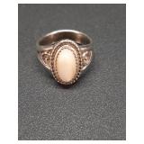 Vintage Sterling Silver & Mother of Pearl Ring