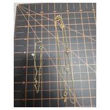 Bracelet and necklace gold tone