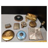 Vintage makeup compacts : Dorset Fifth Avenue,