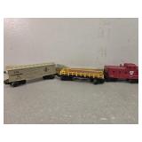 O gauge rolling stock and caboose