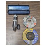 3/8 Impact driver & 2 grinding wheels