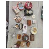 Kitchen and jewelry boxes