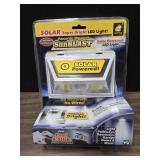 NEW Motion activated LED light SOLAR POWERED.