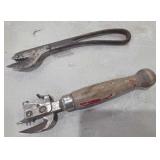 Antique Can openers, peerless