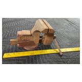 5 inch bench vise, partially stuck