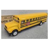 Die cast metal school bus toy
