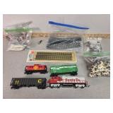 HO gauge set! Train, track, even cows!!