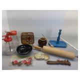 Assortment vintage kitchenware syrup dispensers,
