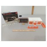 O Gauge, Lionel Lumber Shed,  Service Station, &