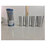 Westbend Frostee tumblers with container!