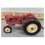 David Brown 990 Ertl Die cast toy tractor