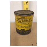 Vintage John Deere Never-Seez can, feels