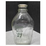 Vermont Dairy VT. 2qt milk bottle 1/2 gallon