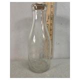 Modern dairy Watertown SD embossed one quart