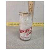 Honickers dairy St. Claire PA, pint glass milk