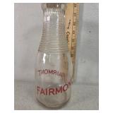 Fairmont, brick pattern, embosed color label