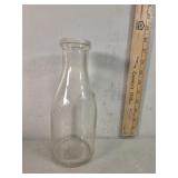 Borden-wieland Chicago embossed quart glass milk