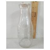 Clover Leaf Milk Co. Chicago, ILL. One Quart