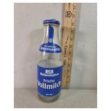 Vollmilch, glass milk bottle? German?