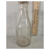 Universal store bottle 5c, embossed quart glass
