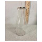 Arshamomaque Dairy Greenport LI (?) Embossed pint