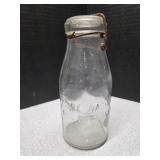 Wire bail glass top milk bottle 1pt