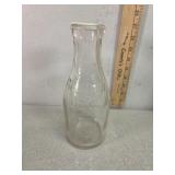 Meadow gold silver seal embossed quart glass milk