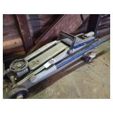 AC Delco 2 ton floor jack