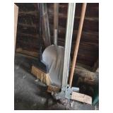 Car ramps, shovel, broom, jack +