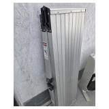 Aluminum platform ladder