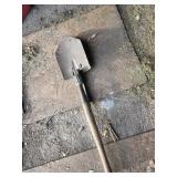 Military shovel
