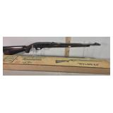 Remington nylon 66, 22LR rifle  with box