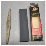 Sand stone & wet stone knife sharpening, silicon