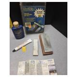 *Smiths Arkansas knife sharpening kit medium &