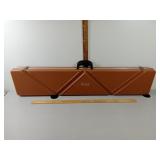 Hard Sided Weatherby Rifle Case, Has an Odor