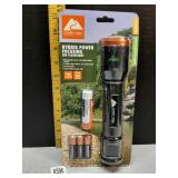 Hybrid power focus led flashlight