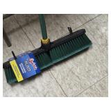 New Quickie push broom