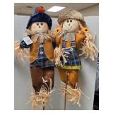2 new scarecrow garden decor