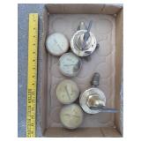 Brass gas regulators & pressure gauges